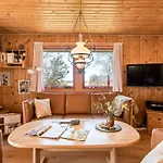 Semesterbostad Bedri - 150m From The Sea By Interhome *
